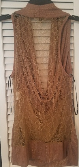 Never used! Sexy top! 😻 - Picture 3 of 4